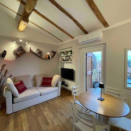 Romantic Attic Room With Panoramic View Bologna Luaran gambar