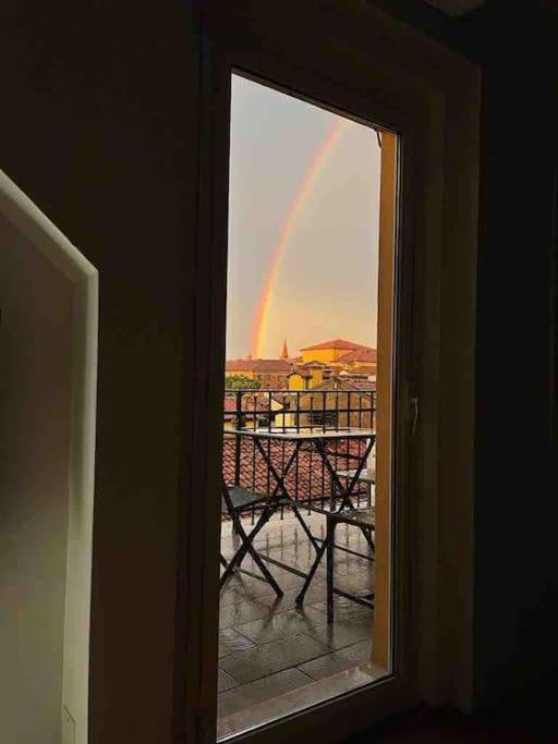 Romantic Attic Room With Panoramic View Bologna Luaran gambar