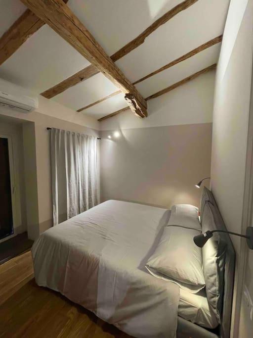 Romantic Attic Room With Panoramic View Bologna Luaran gambar